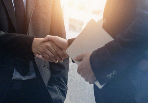 Đi đơn hàng châu Âu, bạn cần chú ý điều gì khi giao tiếp?