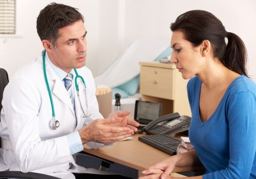 Người lao động cần làm gì để được xin trợ cấp nghỉ ốm?