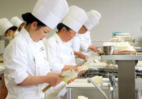 Chương trình kỹ năng đặc định là gì?