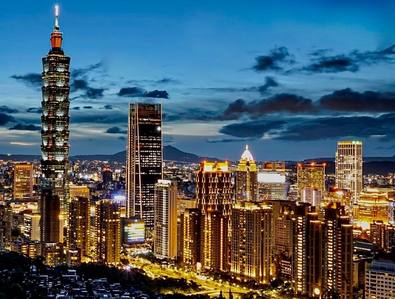 1200px-Taipei_Skyline_2020(1)
