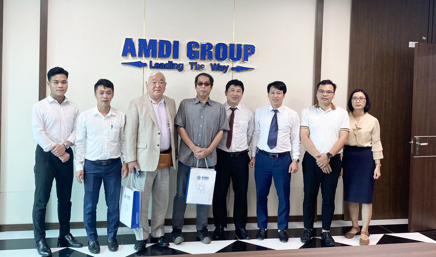 Gặp gỡ đối tác Nhật