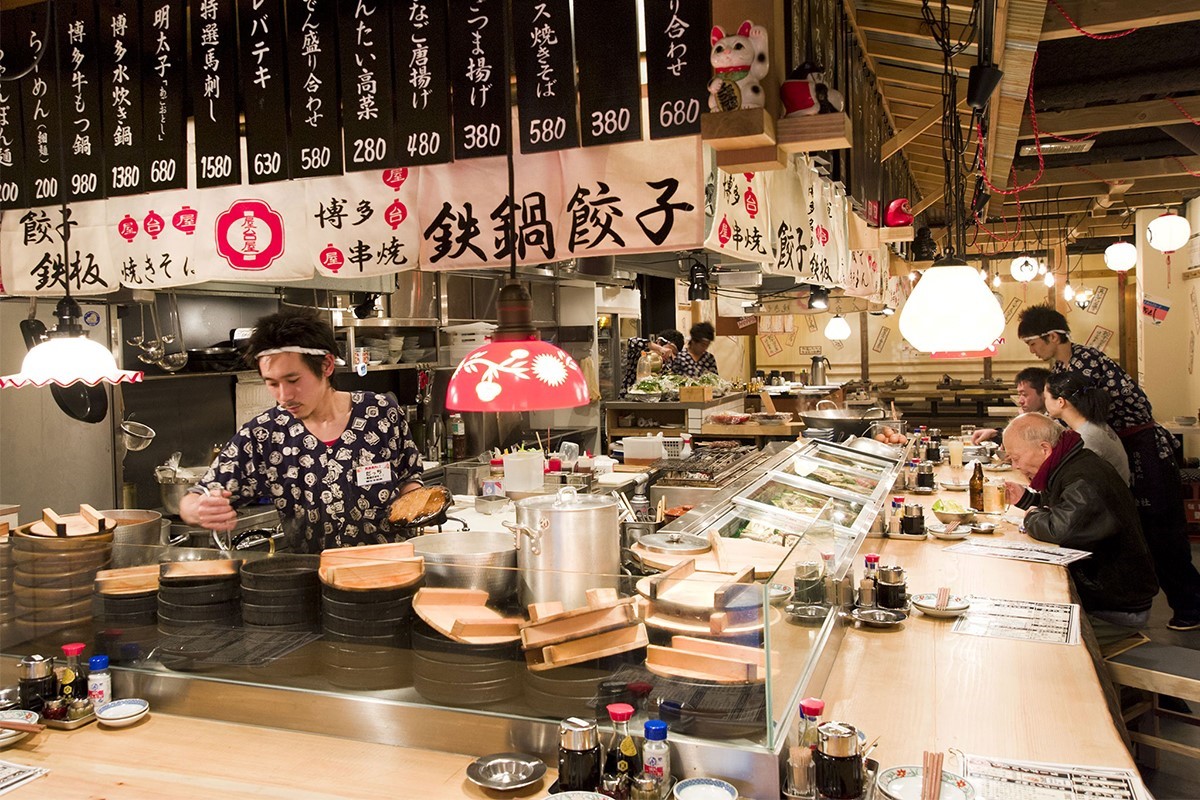 Kinh-nghiem-quan-ly-nha-hang-quan-an-cua-nguoi-Nhat-bytuong-com