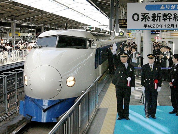 tau shinkansen